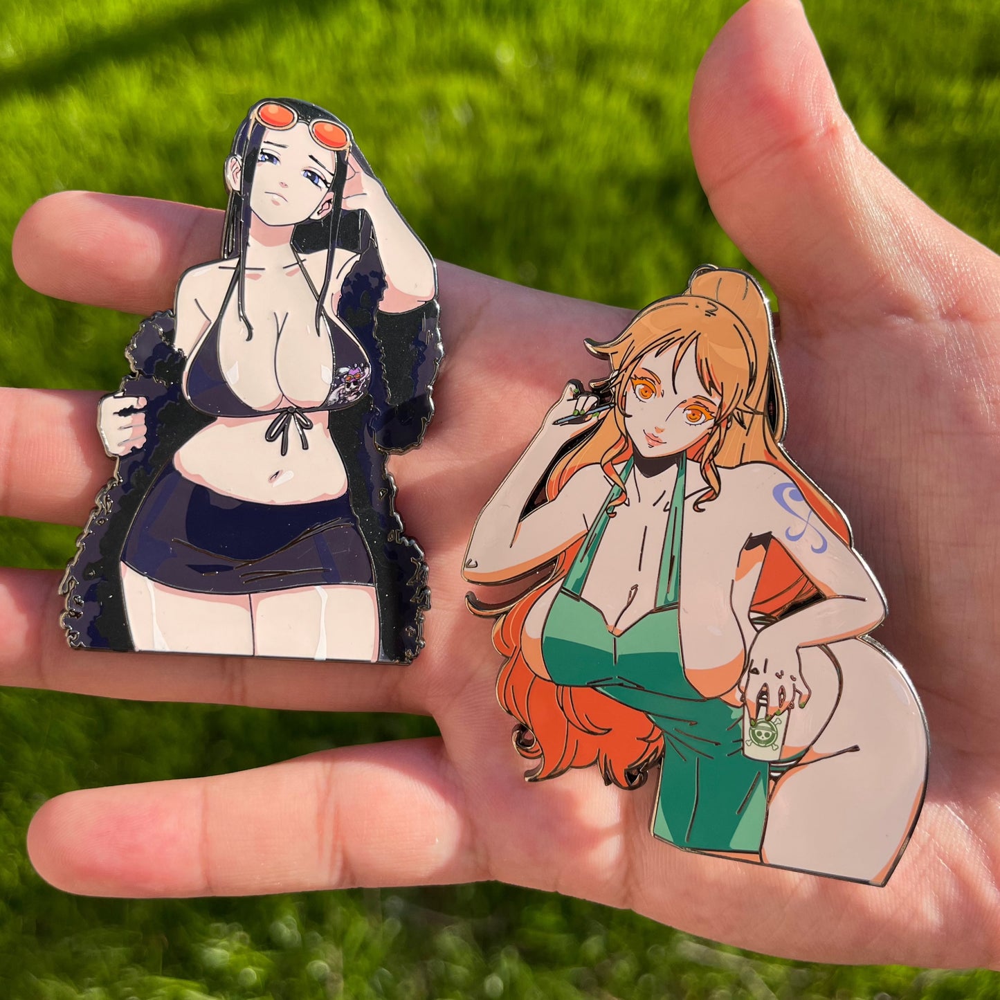 "Milk Please" Nami and Robin Pin (Extras)