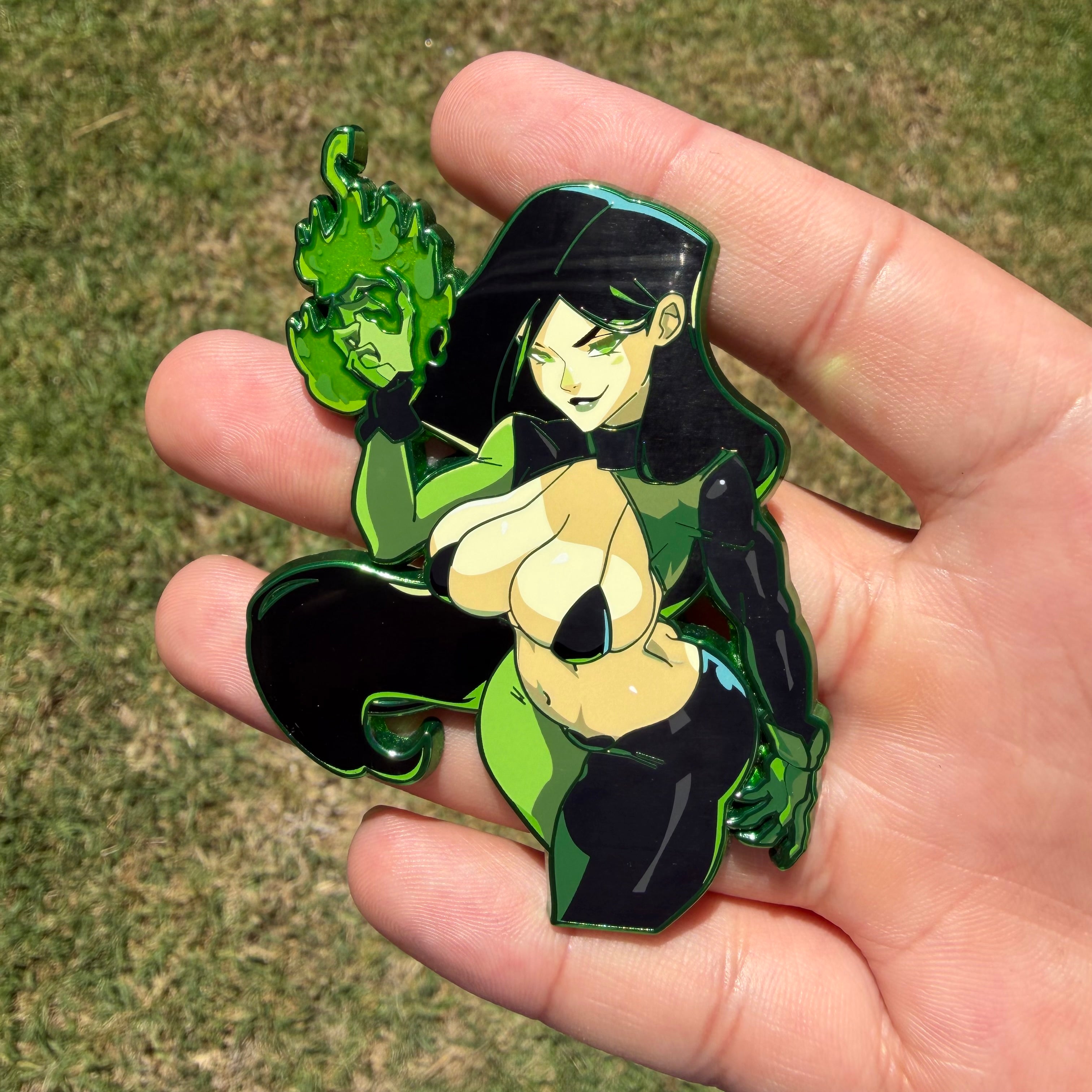 Shego Pin (In-Hand Drop!)