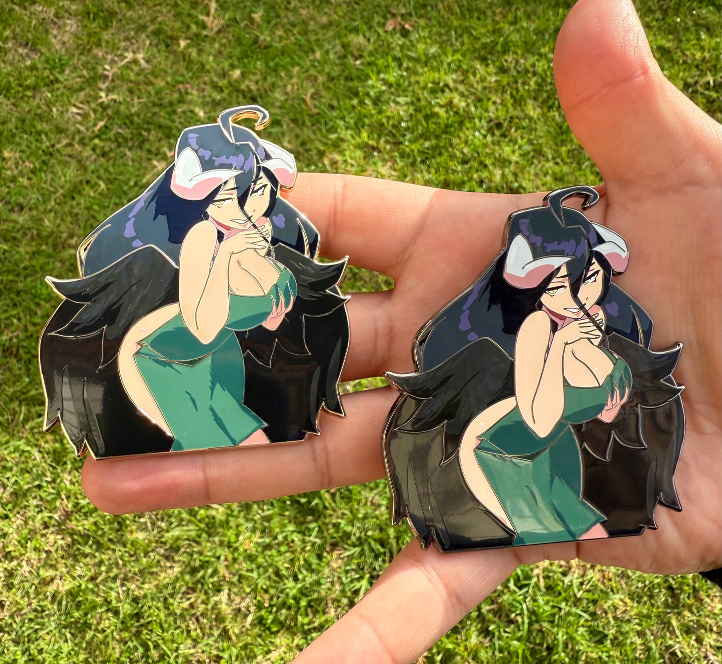 Milky Albedo Pin Extras!