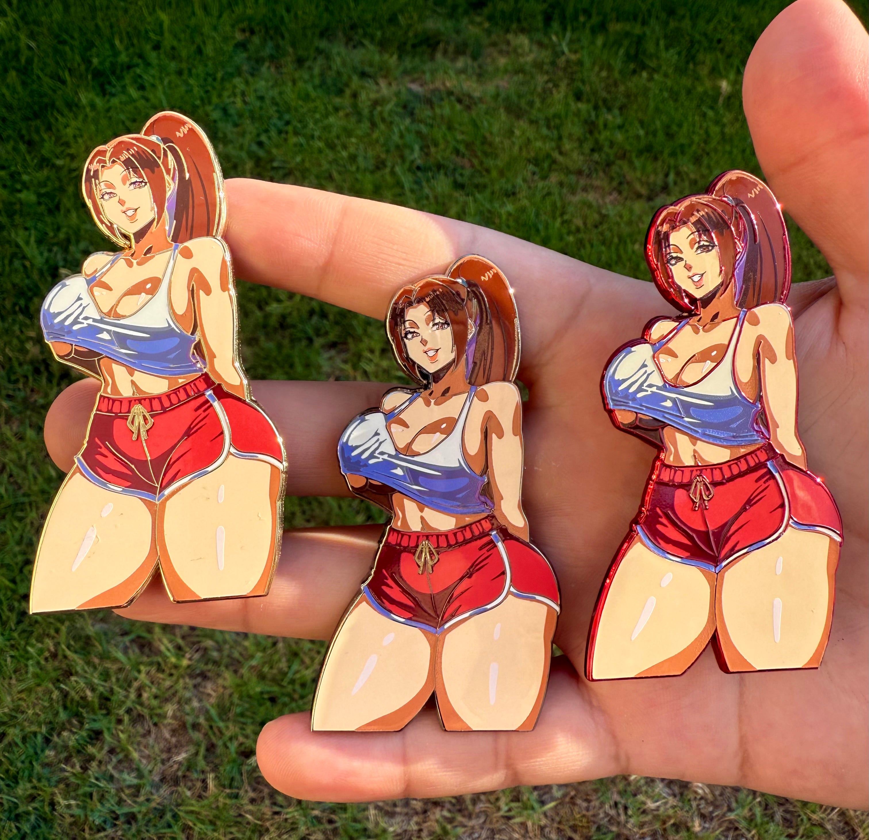 Oh Mai! Pin (Extras)