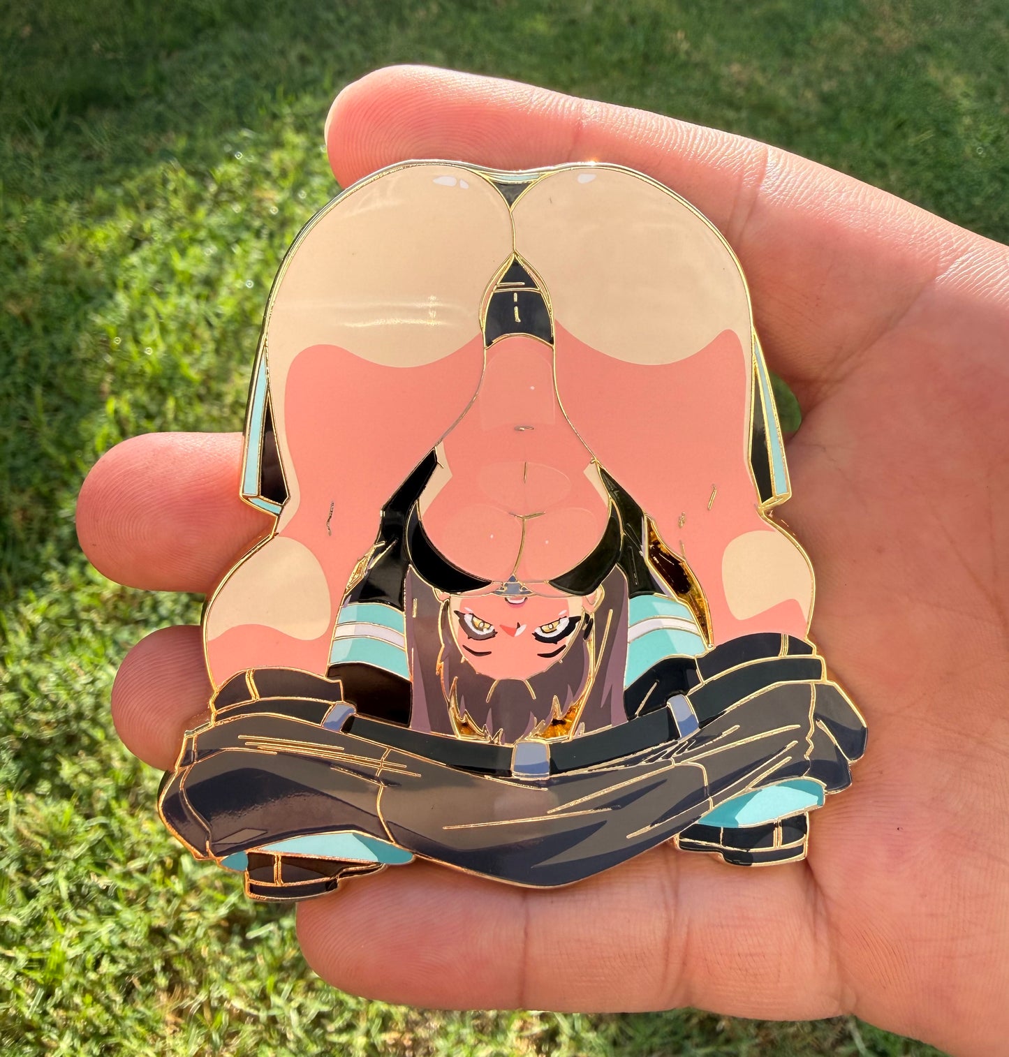 FF Tamaki lucky lecher Pin (In-Hand)