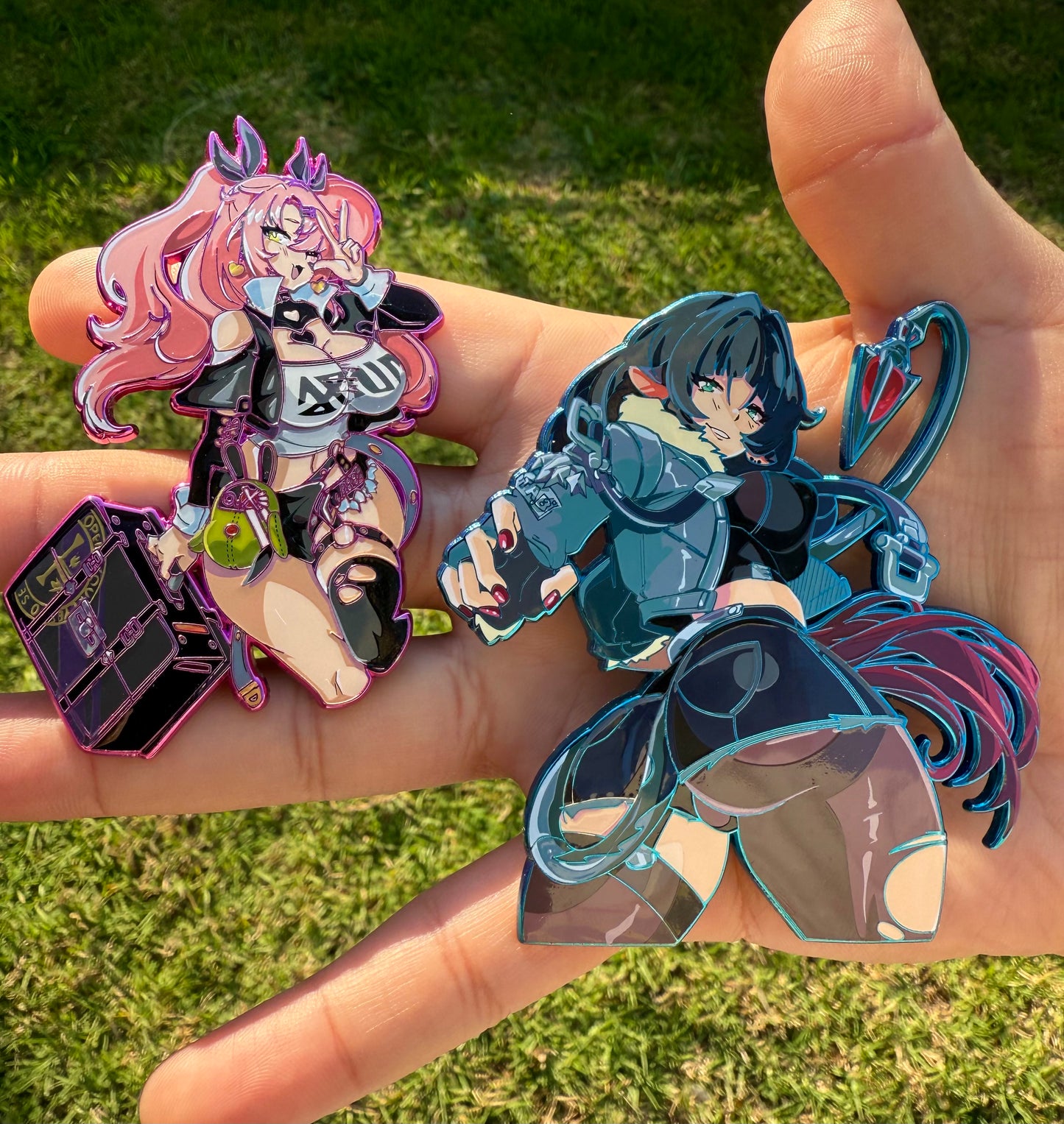 ZZZ Jane & Nicole Pin (Extras)