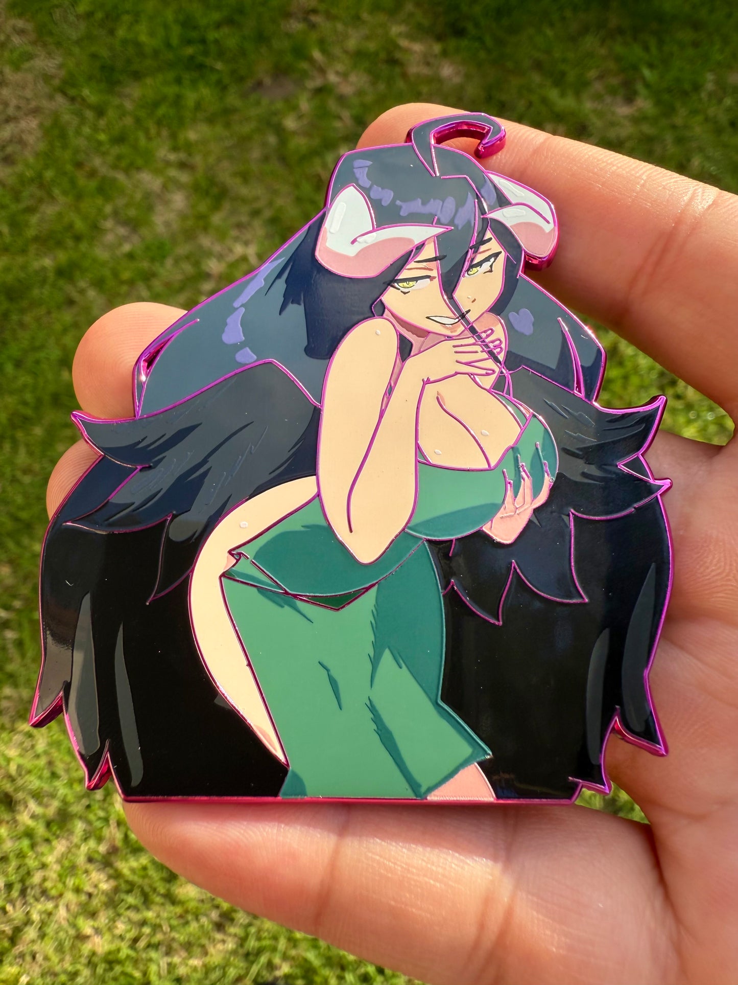 Milky Albedo Pin Extras!