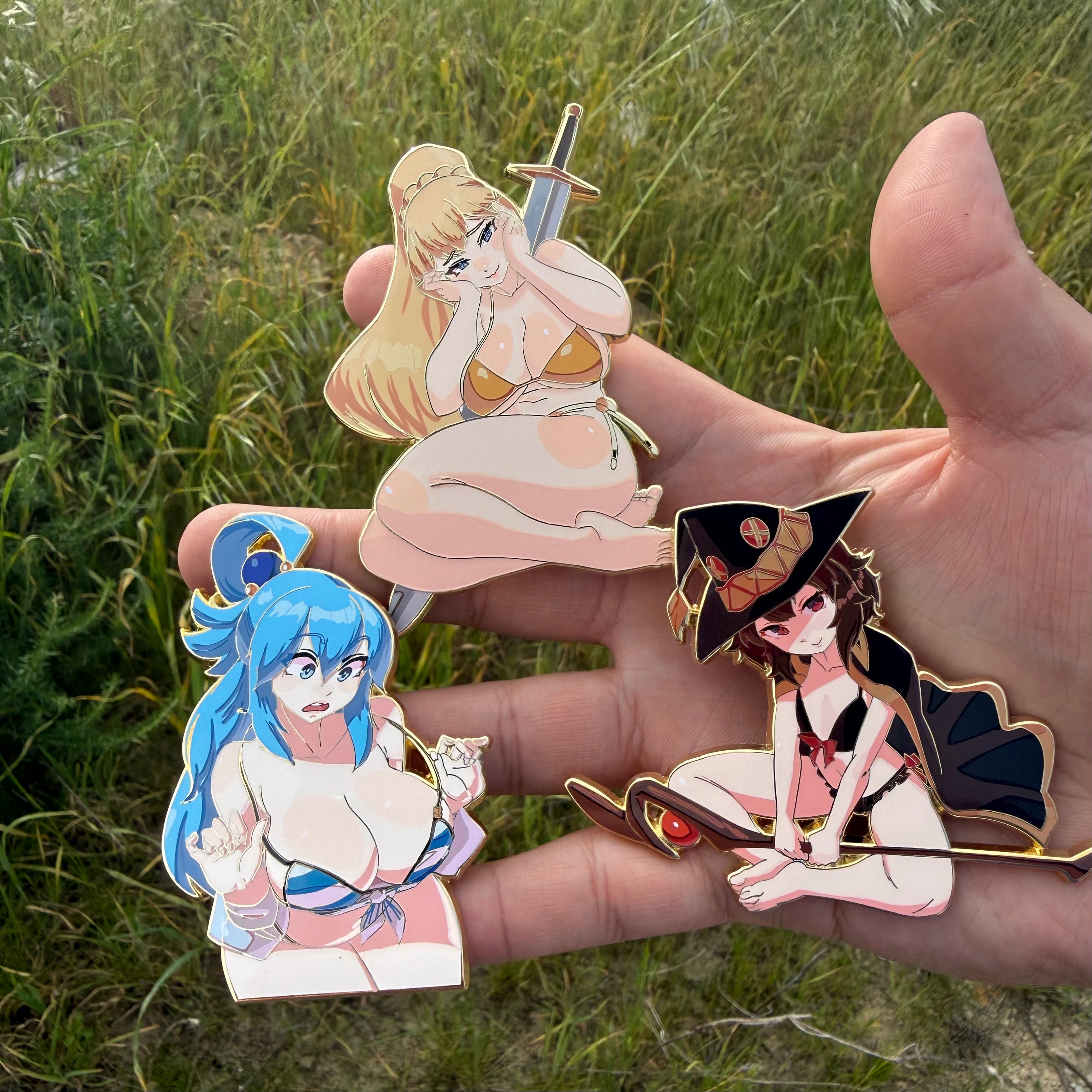 Swimsuit Konosuba Pins! (Extras)