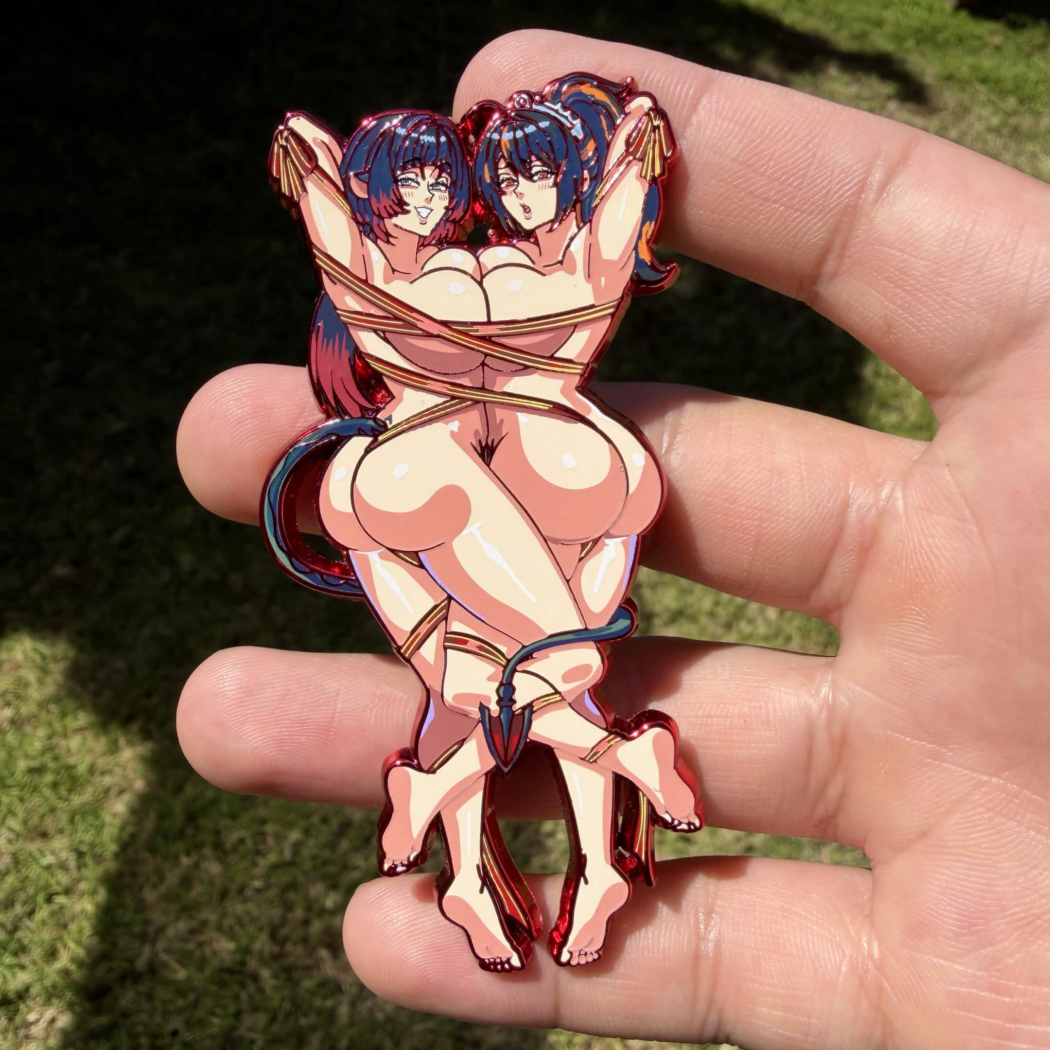 Jane x Zhu Yuan Xmas Pin (Extras)